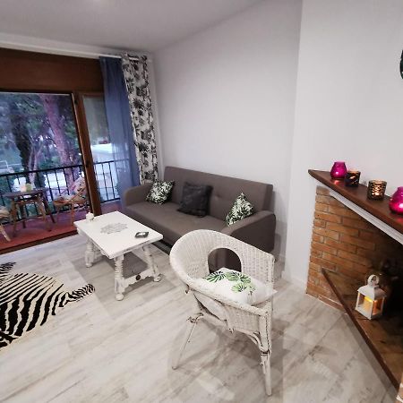 Apartamento Port De Roda De Bara -Roc Sant Gaieta المظهر الخارجي الصورة