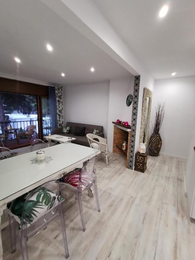 Apartamento Port De Roda De Bara -Roc Sant Gaieta المظهر الخارجي الصورة