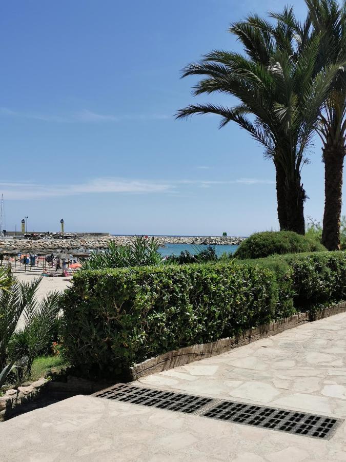 Apartamento Port De Roda De Bara -Roc Sant Gaieta المظهر الخارجي الصورة